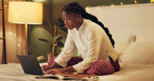 Woman researching how early she can take a pregnancy test for an accurate result.